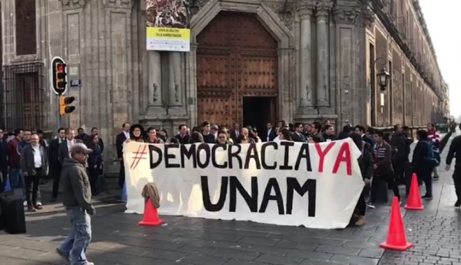 Protestan feministas de FES Cuautitlán contra reelección de Graue