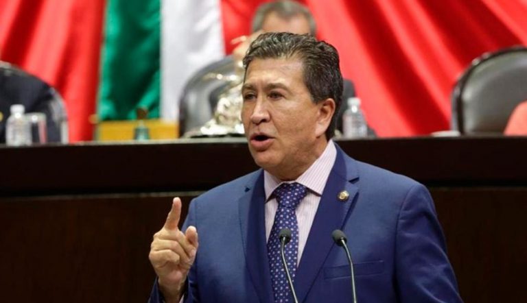 El Ejecutivo no ha cumplido el compromiso de devolver la paz: Héctor Yunes