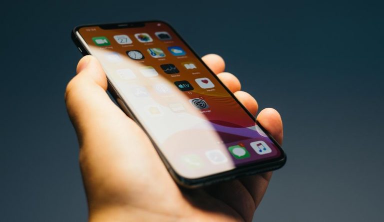 Detectan problema con la pantalla de algunos modelos de iPhone