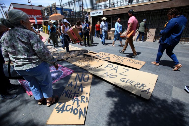 Protestan contra militarización y feminicidios en mexicana Ciudad Juárez