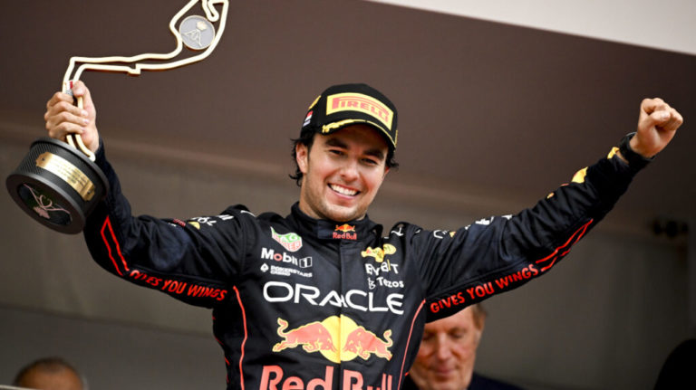 Checo Pérez prolonga dos años su contrato con Red Bull