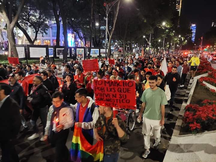 CON MARCHA PACÍFICA RECUERDAN A PERSONAS FALLECIDAS POR SIDA